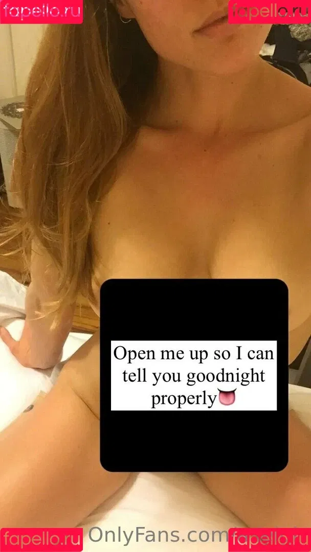 a.leigh Onlyfans Photo Gallery 