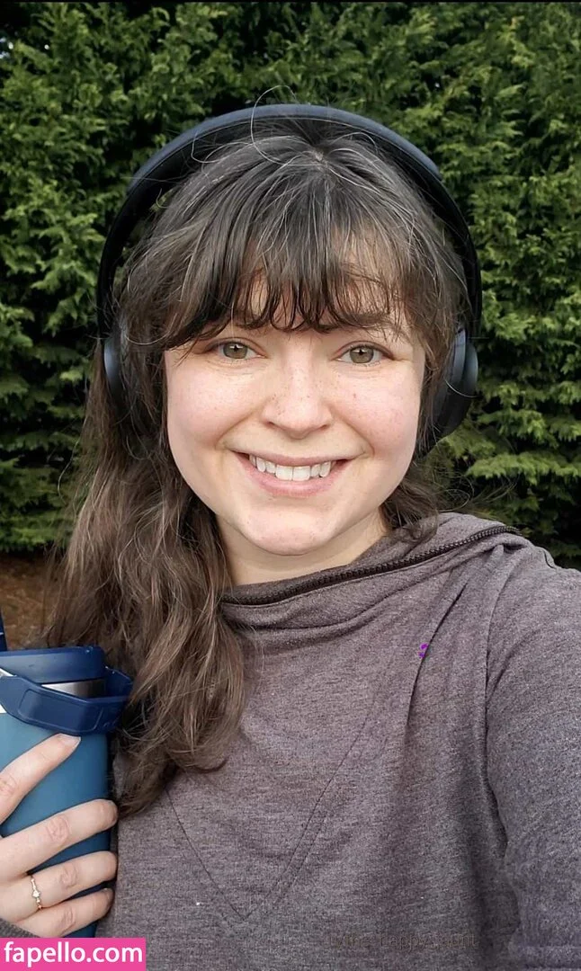 The Happy Jaunt Onlyfans Photo Gallery 