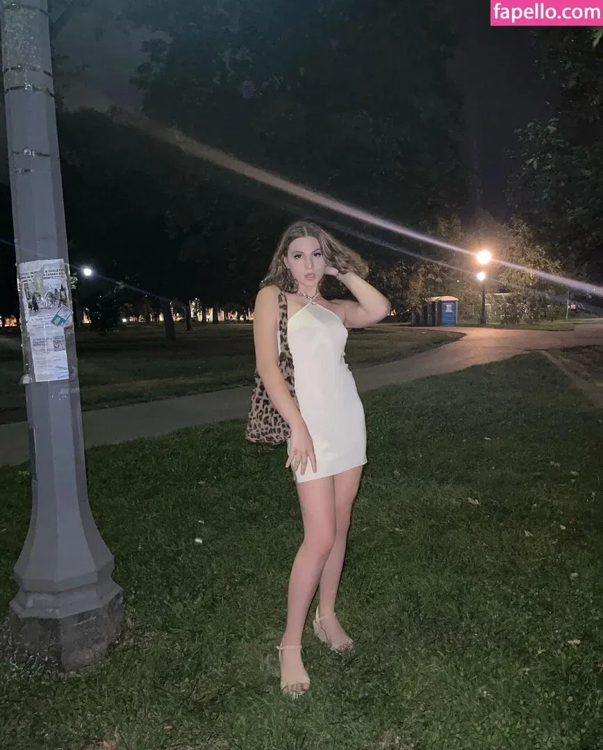 Gia Anastasia Onlyfans Photo Gallery 