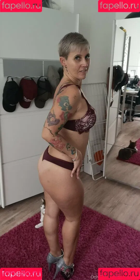 famez_de Onlyfans Photo Gallery 