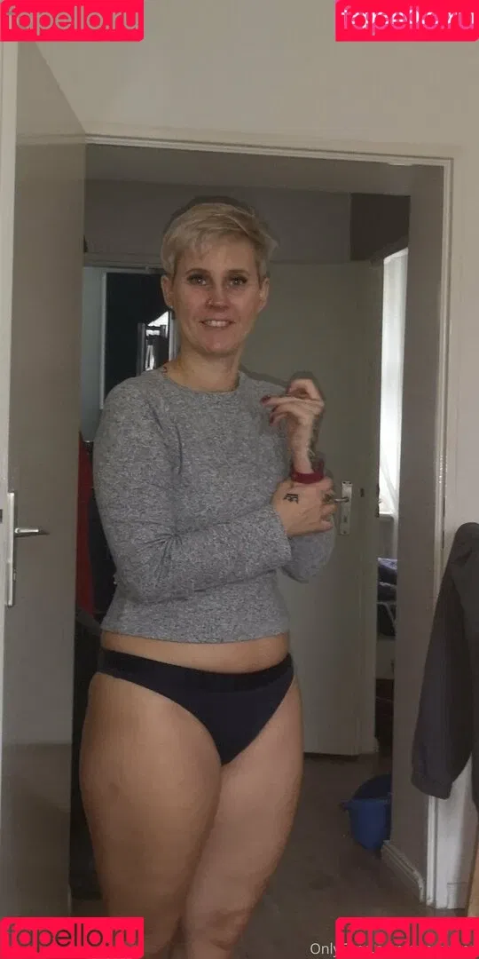 famez_de Onlyfans Photo Gallery 