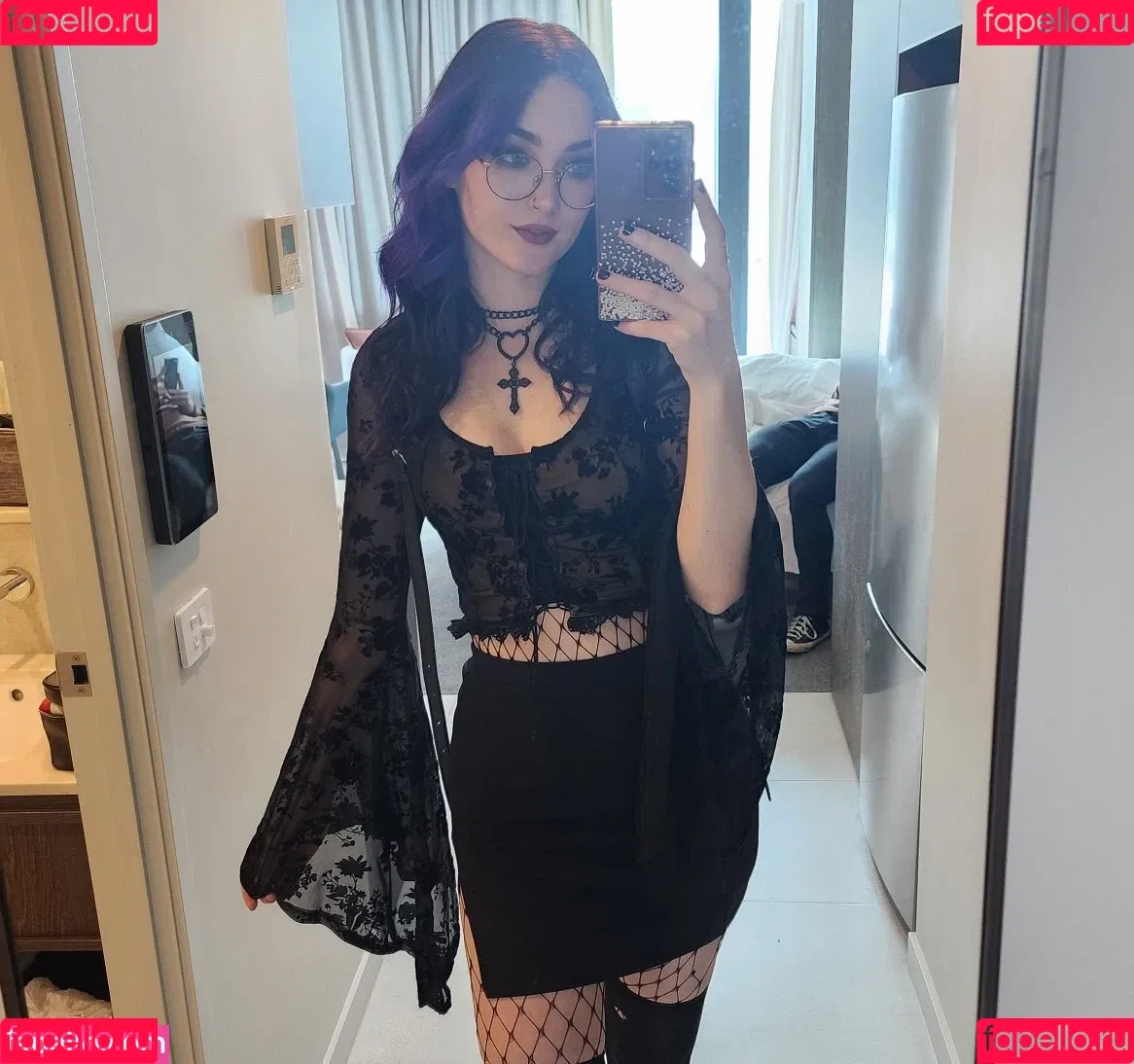 DeadlyKitten's Kofi Onlyfans Photo Gallery 