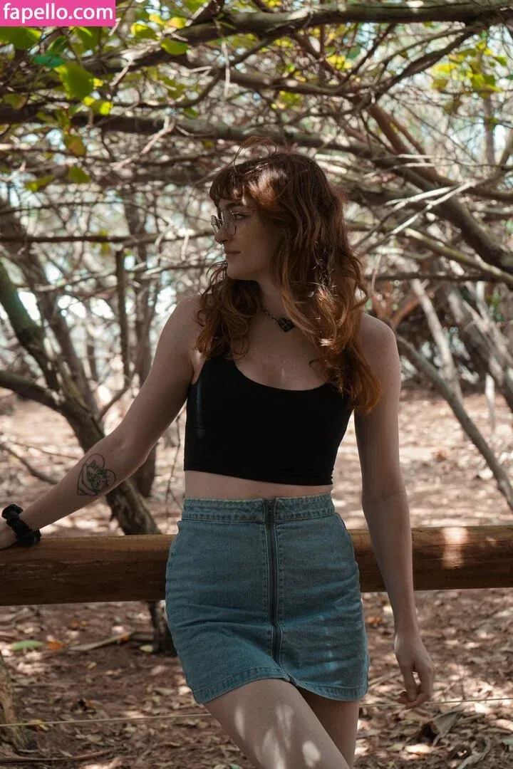 DeadlyKitten's Kofi Onlyfans Photo Gallery 