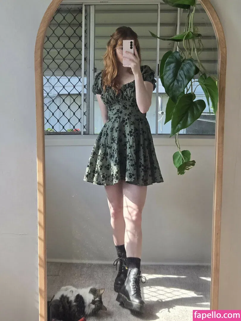 DeadlyKitten's Kofi Onlyfans Photo Gallery 