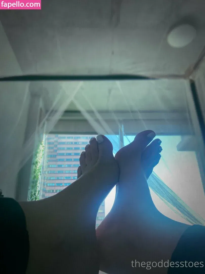 goddesstoesof Onlyfans Photo Gallery 