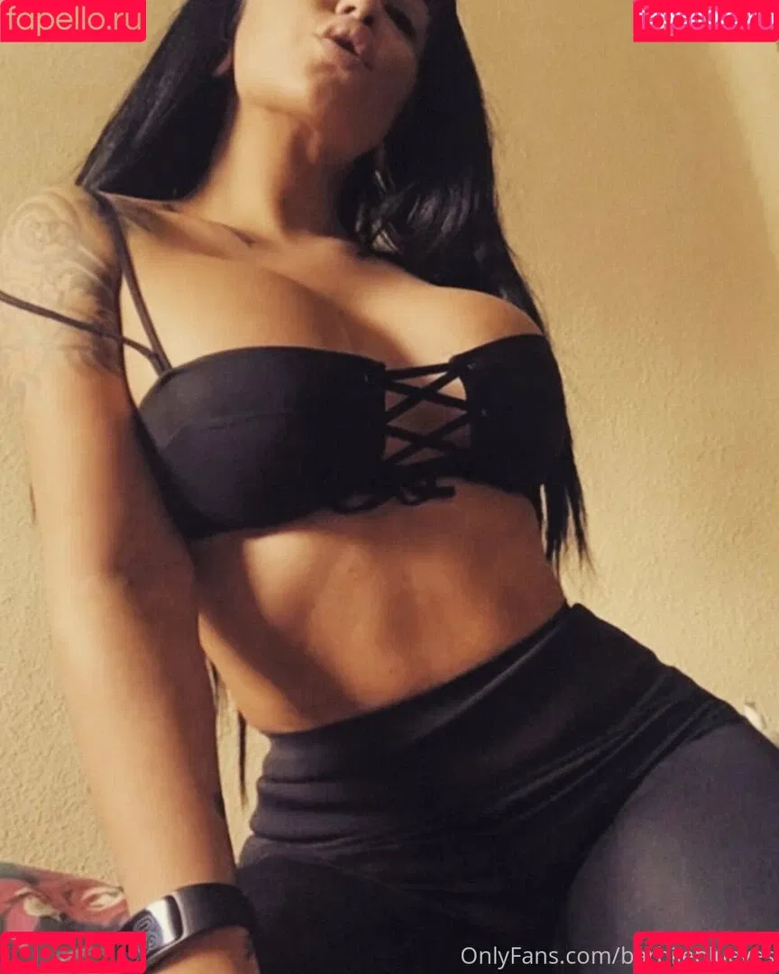 barbiieblueyes Onlyfans Photo Gallery 