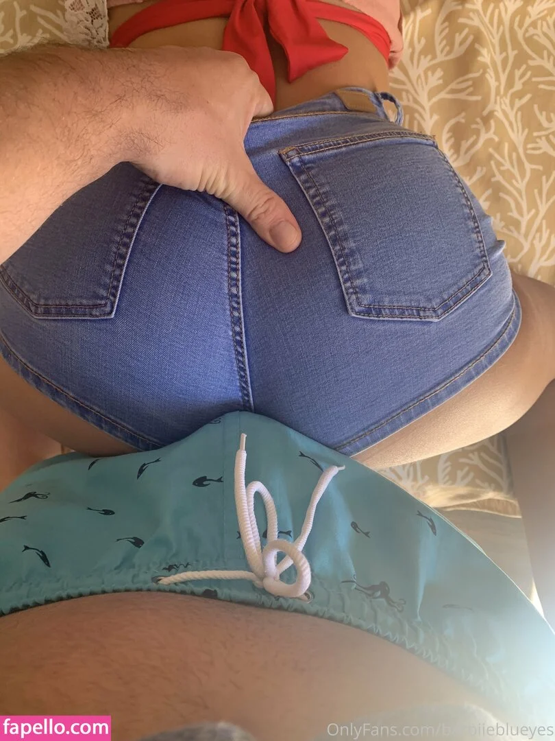 barbiieblueyes Onlyfans Photo Gallery 