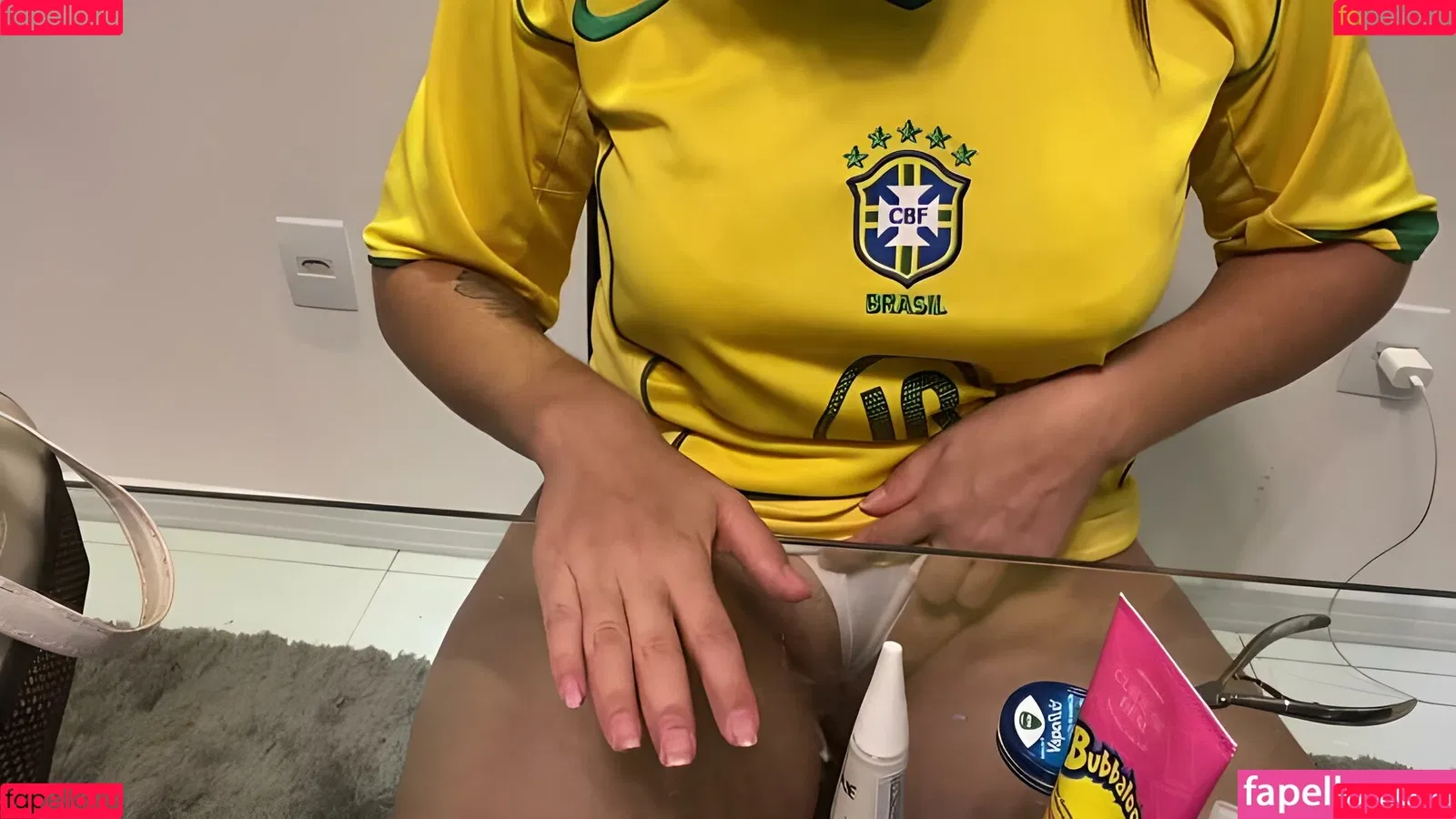Bella Menezes Onlyfans Photo Gallery 