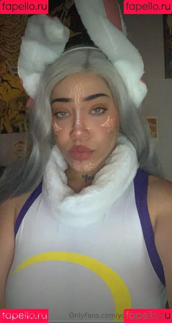 yourspookywaifu Onlyfans Photo Gallery 