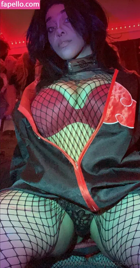 yourspookywaifu Onlyfans Photo Gallery 