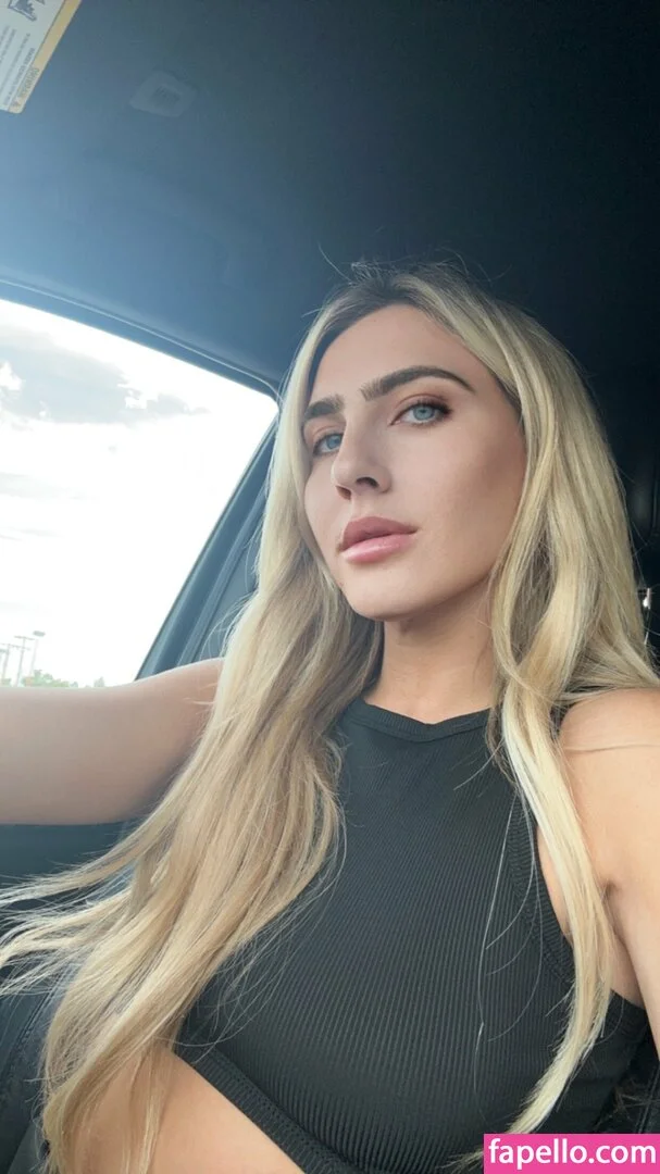 movementswithmolly Nude Onlyfans Photo 10
