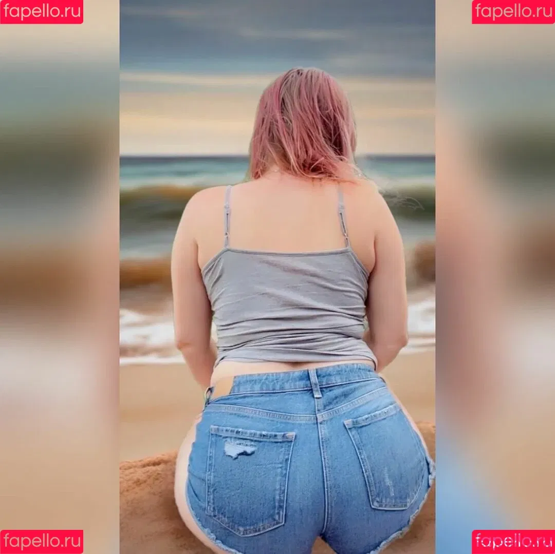 Stoner Queen Onlyfans Photo Gallery 