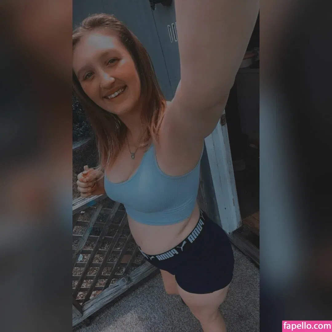 Stoner Queen Onlyfans Photo Gallery 