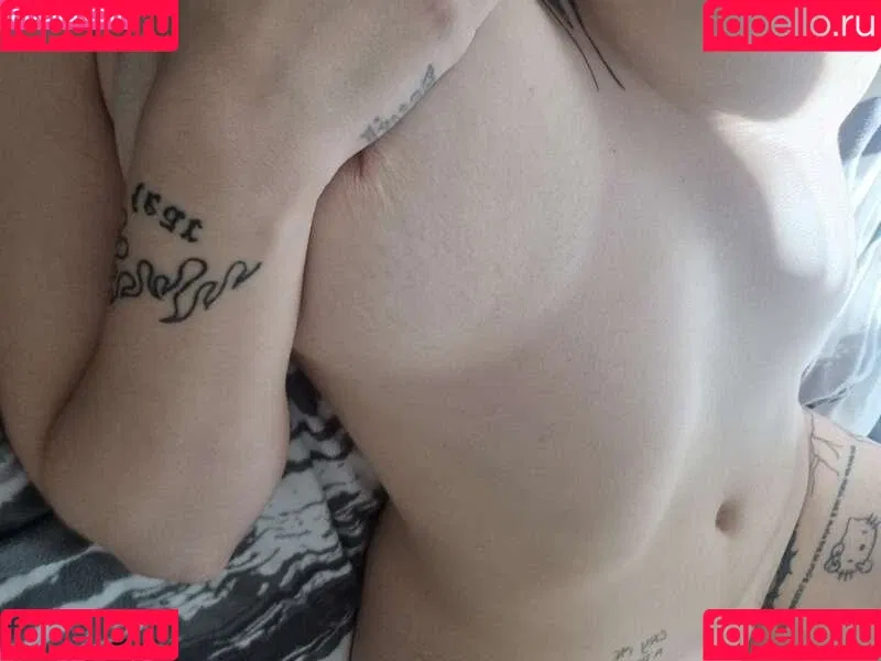 LilaSprite Onlyfans Photo Gallery 