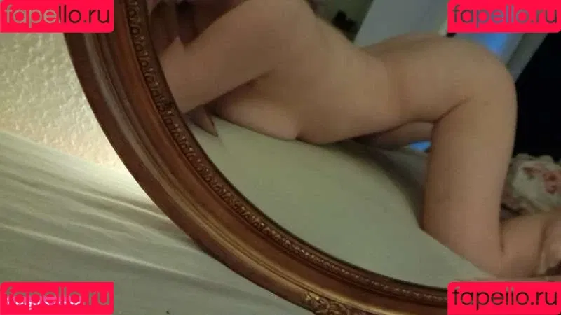 LilaSprite Onlyfans Photo Gallery 