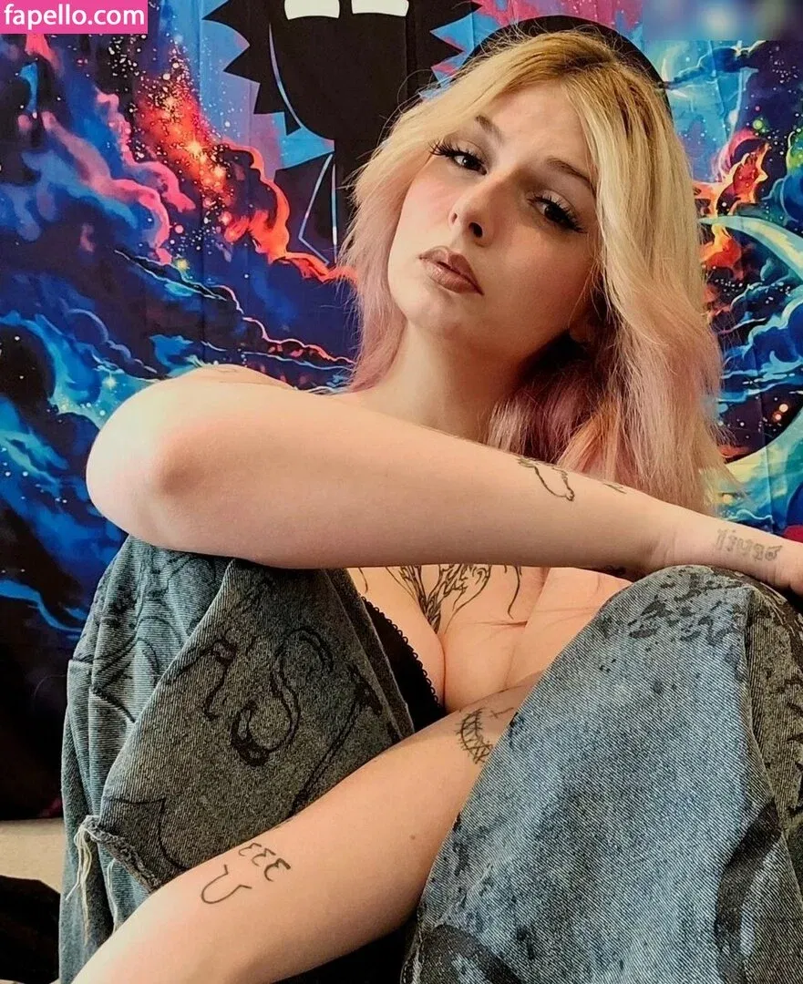 LilaSprite Onlyfans Photo Gallery 