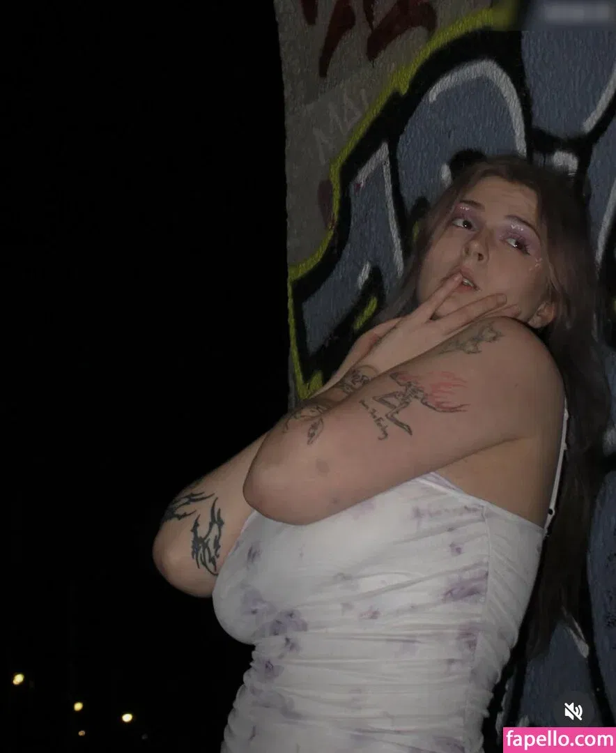 LilaSprite Onlyfans Photo Gallery 