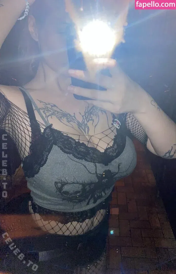 LilaSprite Onlyfans Photo Gallery 