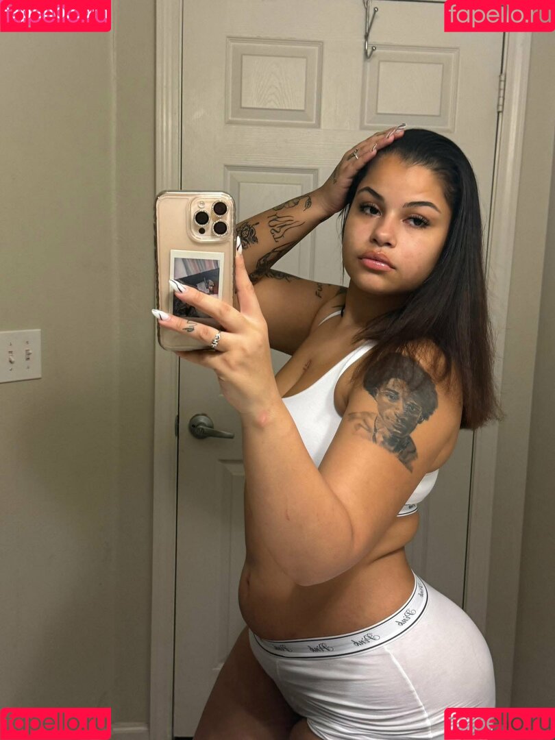 exoticleah Onlyfans Photo Gallery 