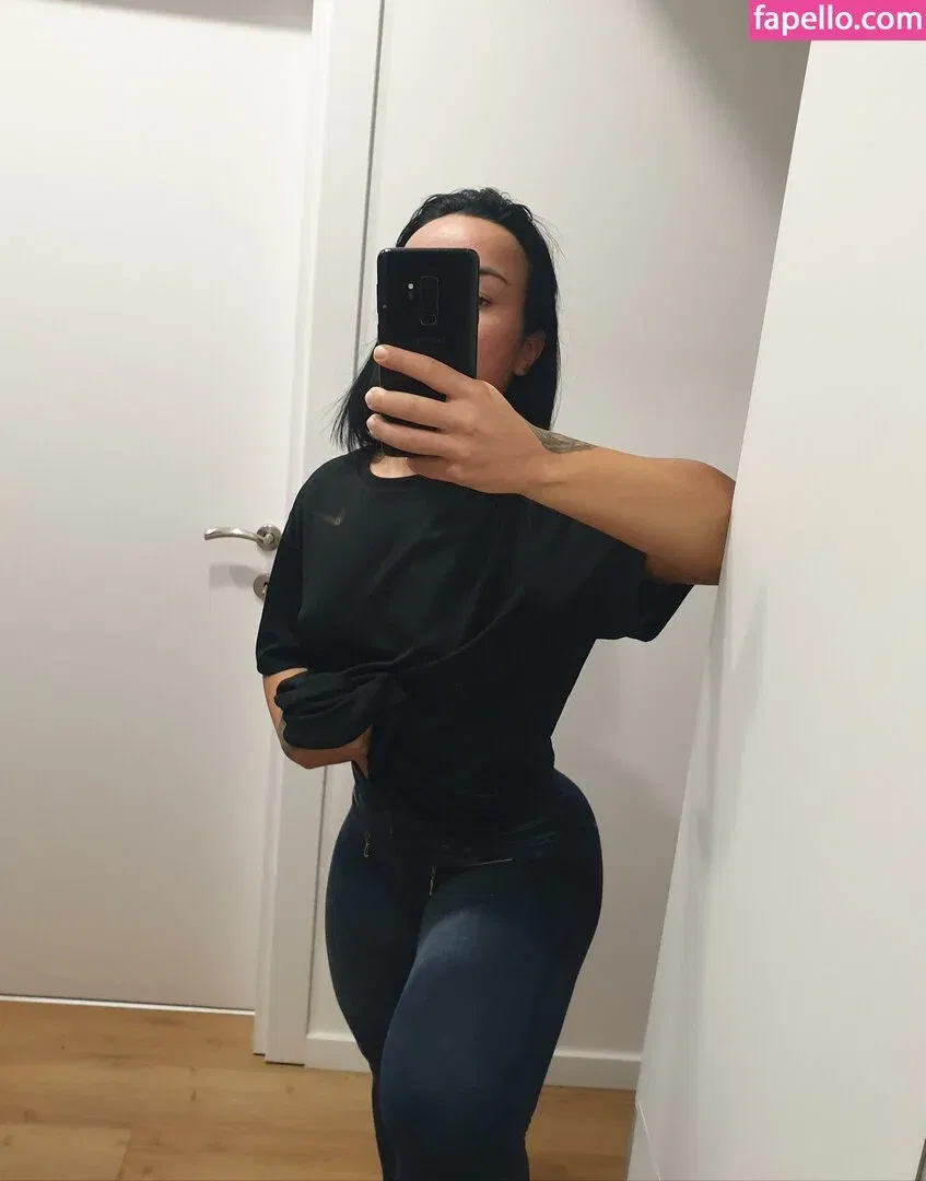 quadsqueeen Onlyfans Photo Gallery 