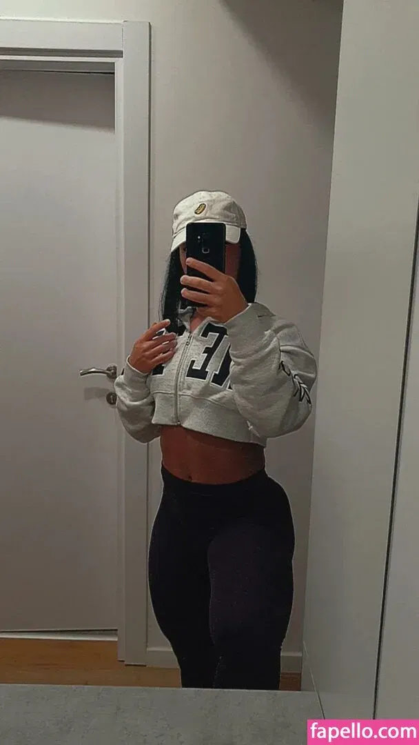 quadsqueeen Onlyfans Photo Gallery 