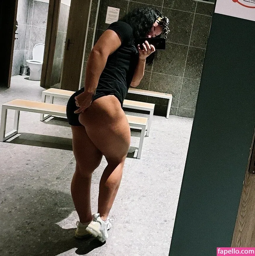 quadsqueeen Onlyfans Photo Gallery 