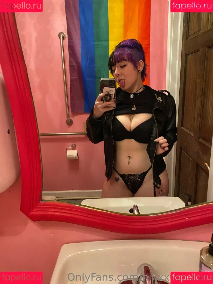 nixxxysnudes Onlyfans Photo Gallery 