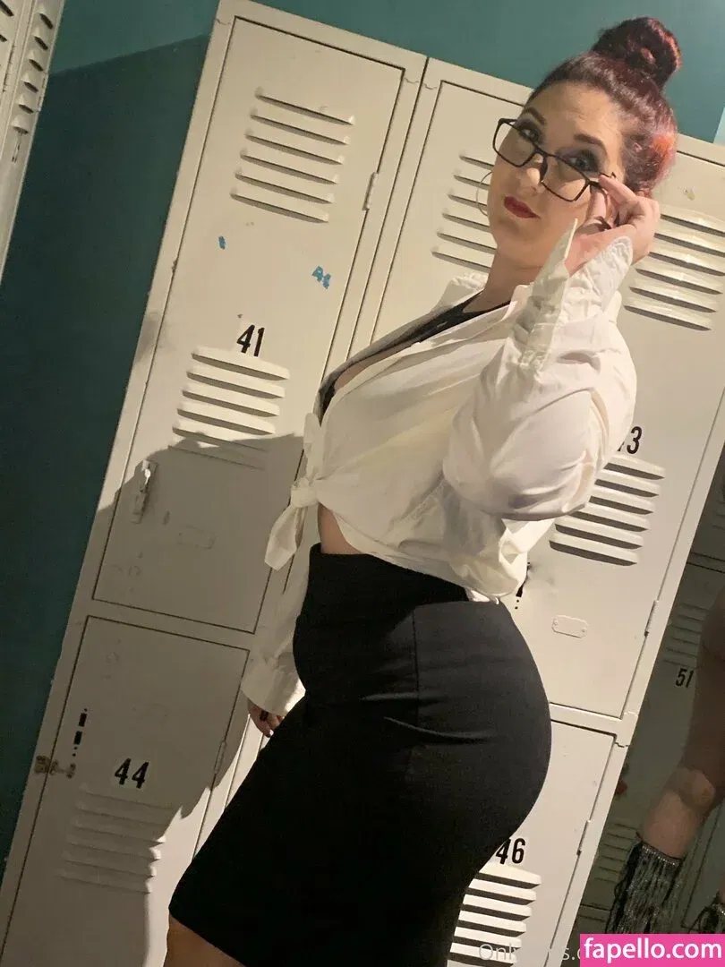 kittypurdi Onlyfans Photo Gallery 