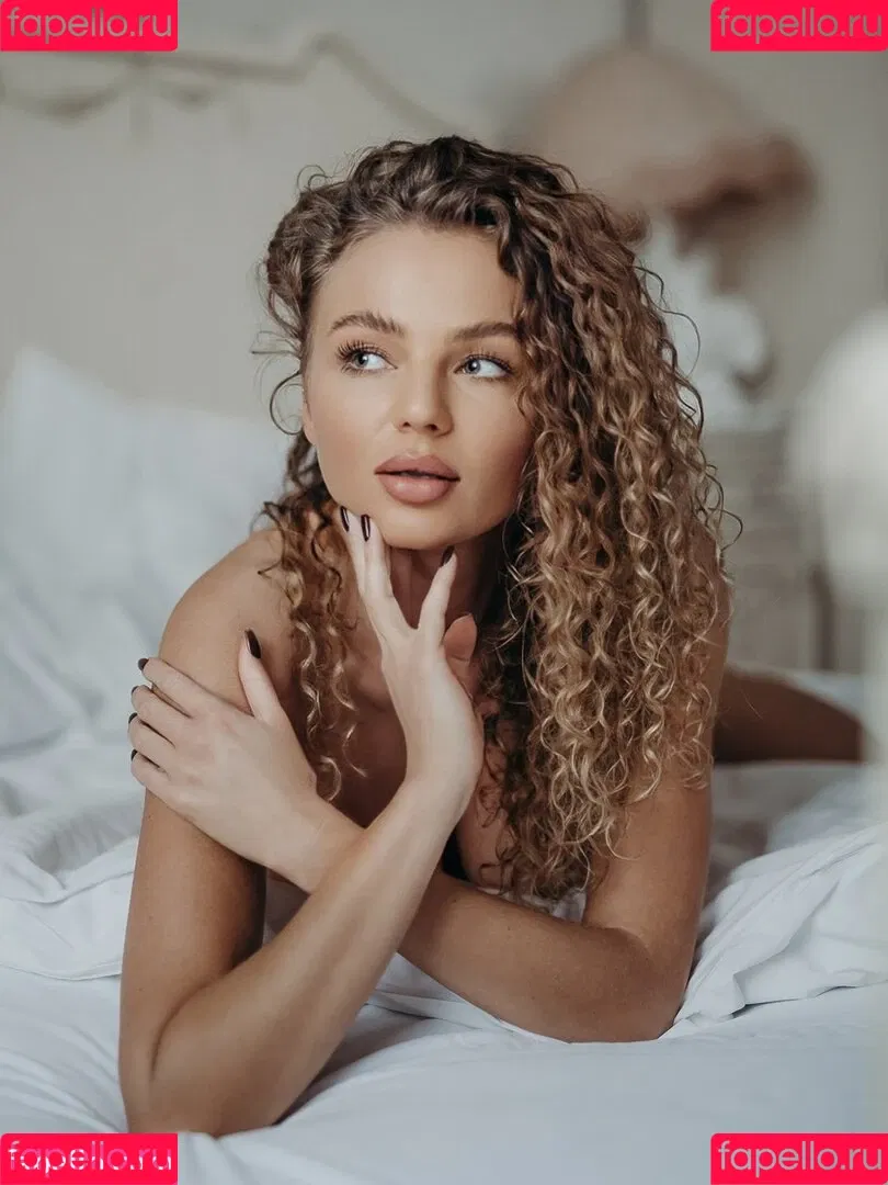 Beata W Onlyfans Photo Gallery 