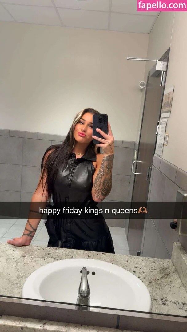 KJ Johnson Onlyfans Photo Gallery 