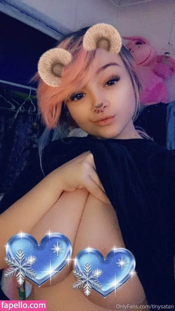 tinywaistemma Onlyfans Photo Gallery 