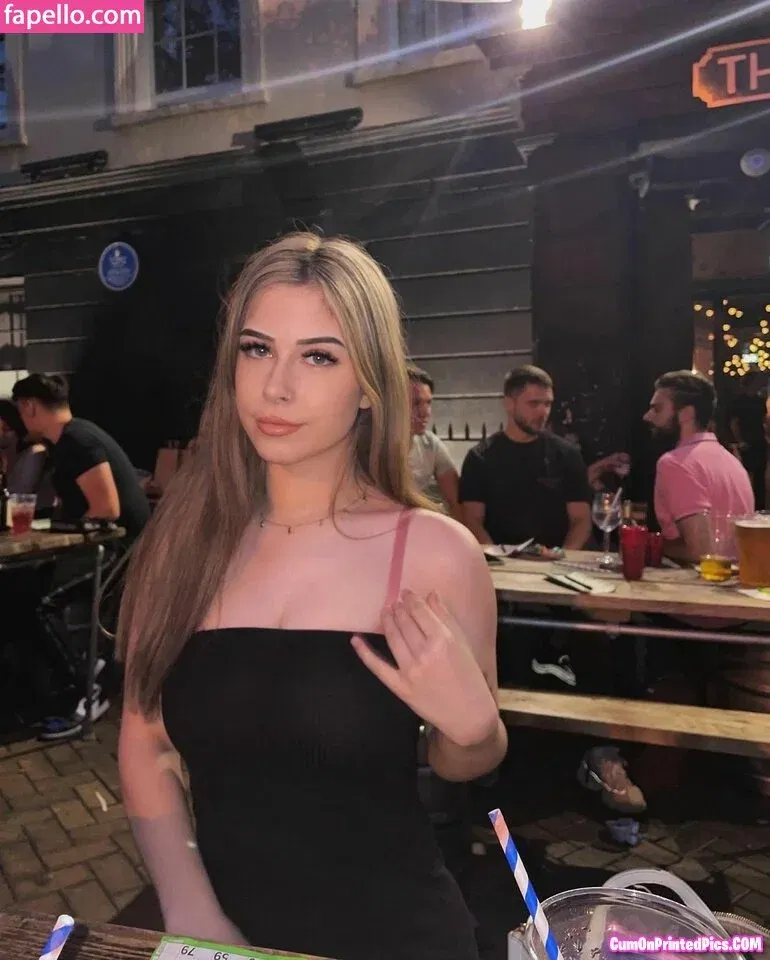 Lucy Scales Onlyfans Photo Gallery 