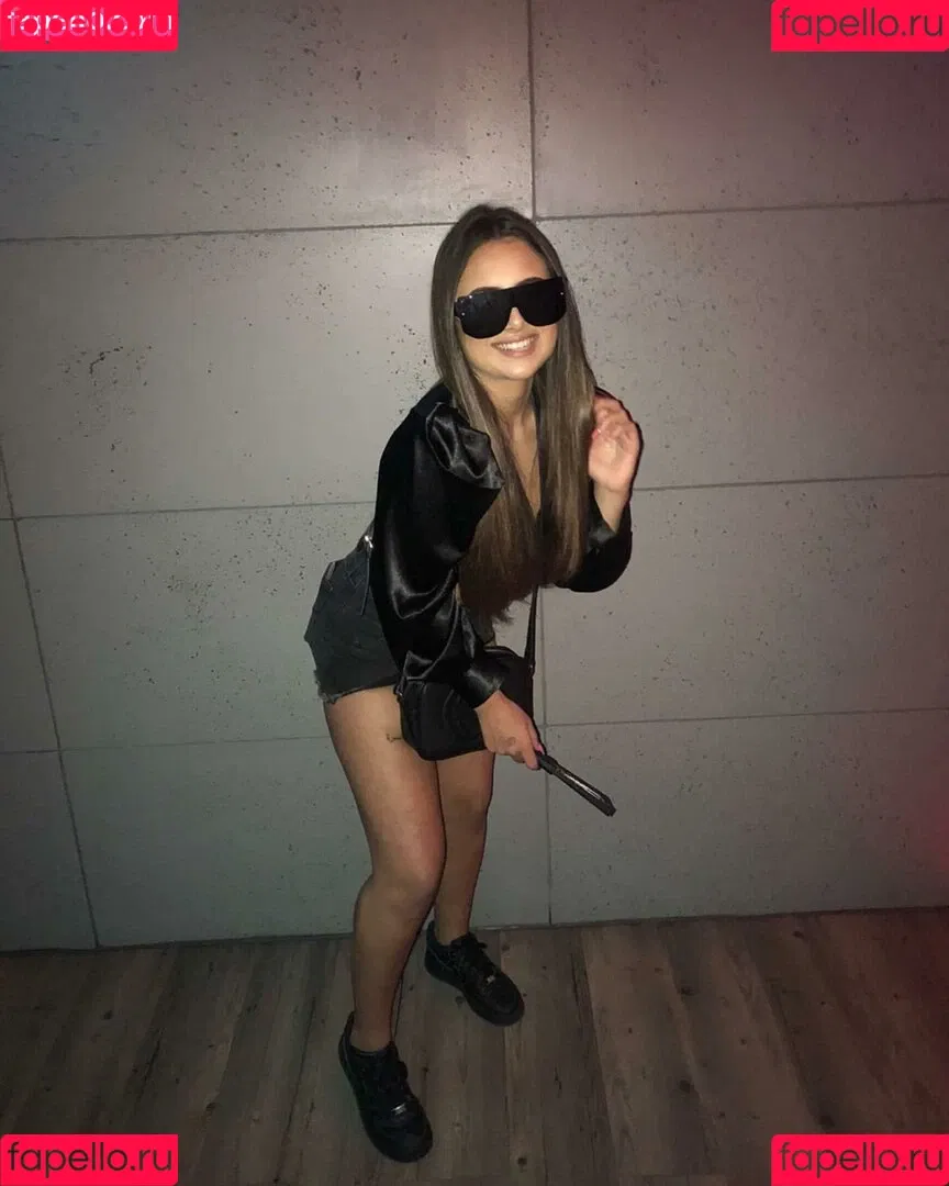 Erin Budak Onlyfans Photo Gallery 