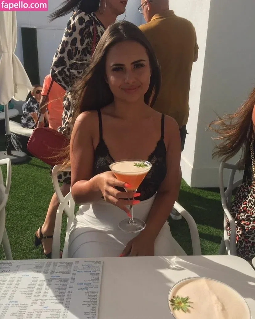 Erin Budak Onlyfans Photo Gallery 