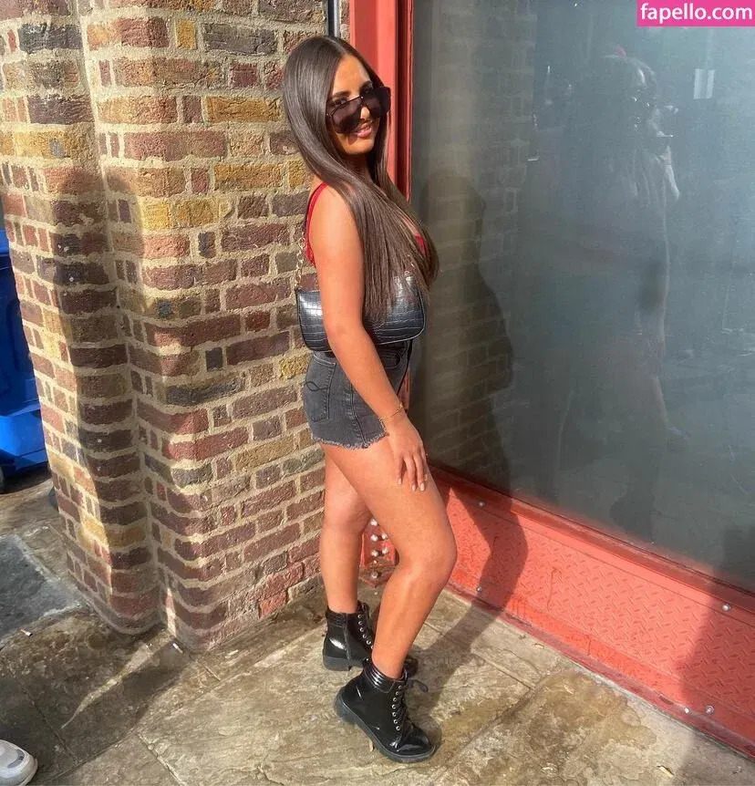 Erin Budak Onlyfans Photo Gallery 