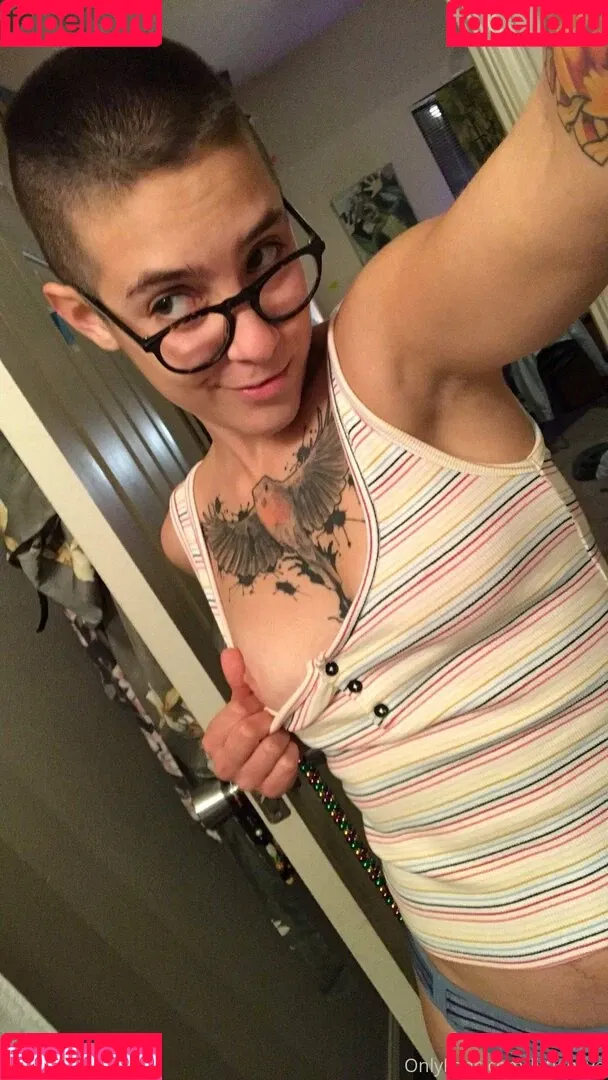 mohawk_lessproblems Onlyfans Photo Gallery 