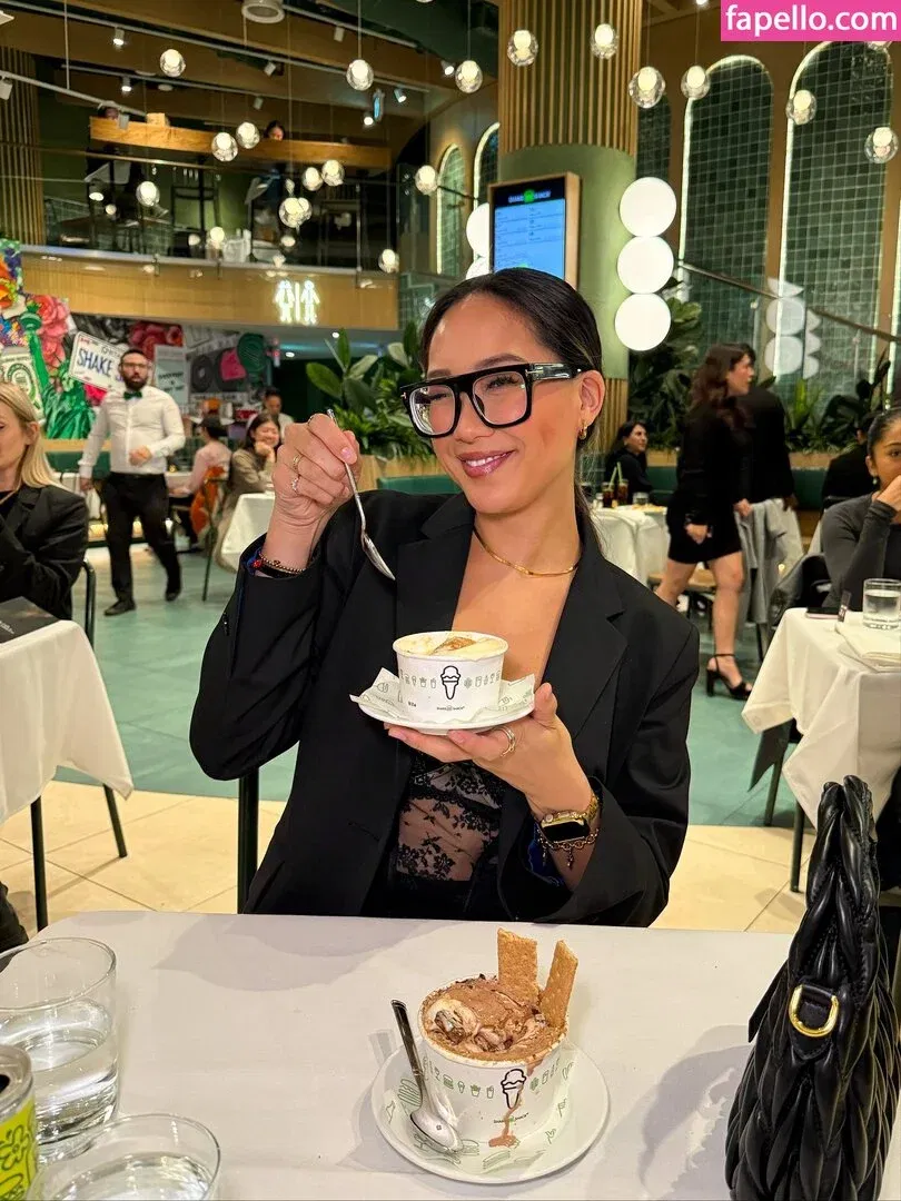 belnotbella Onlyfans Photo Gallery 