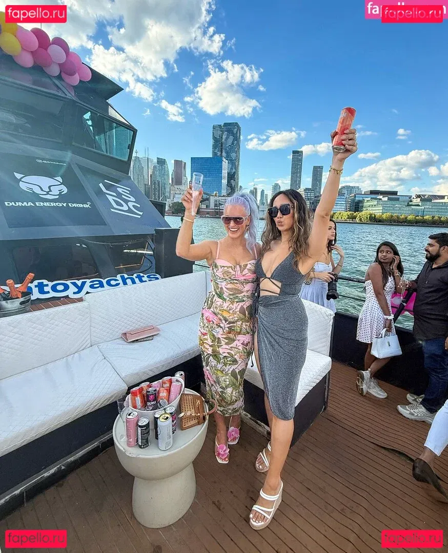 belnotbella Onlyfans Photo Gallery 