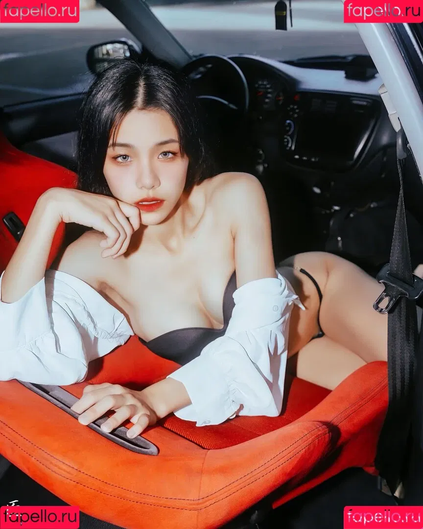 yu._.sushi Onlyfans Photo Gallery 