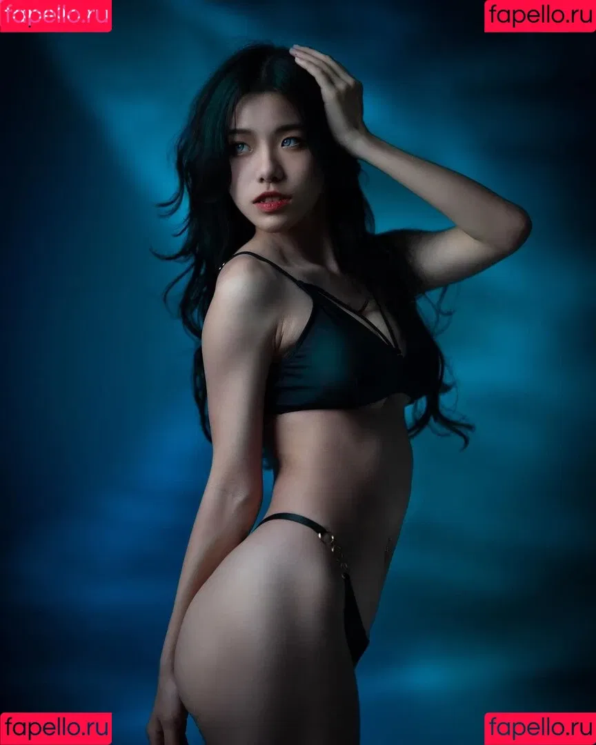 yu._.sushi Onlyfans Photo Gallery 