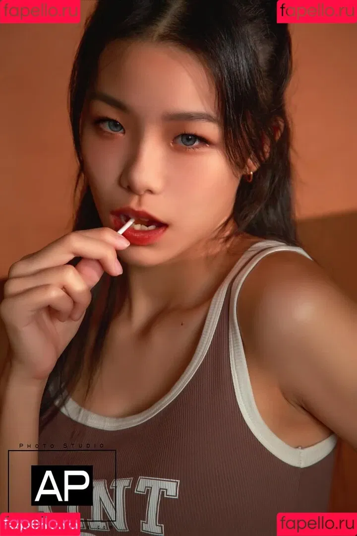 yu._.sushi Onlyfans Photo Gallery 