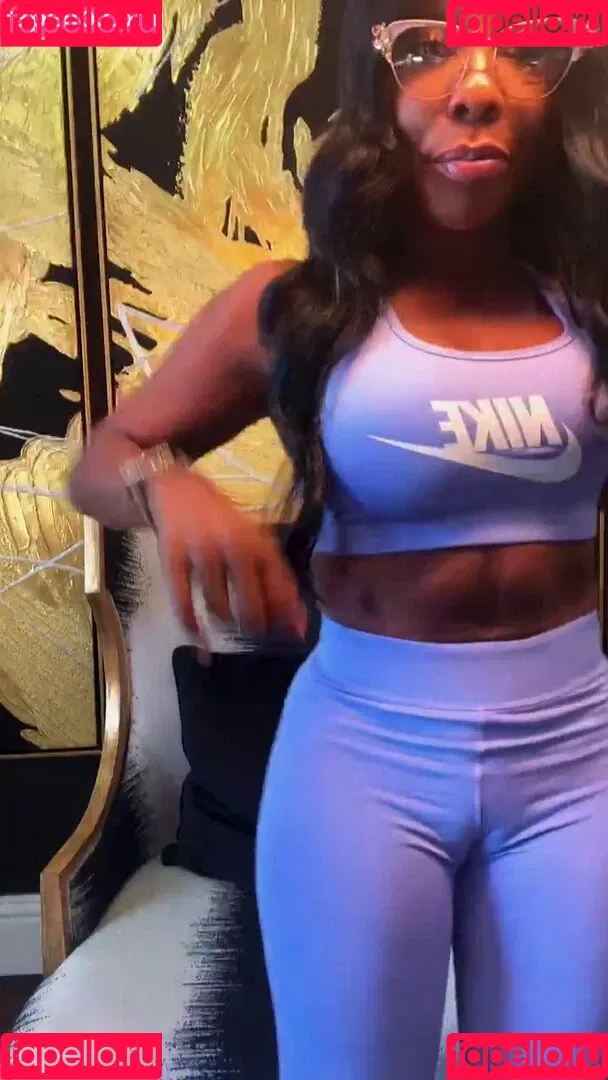 Coach Stormy Onlyfans Photo Gallery 