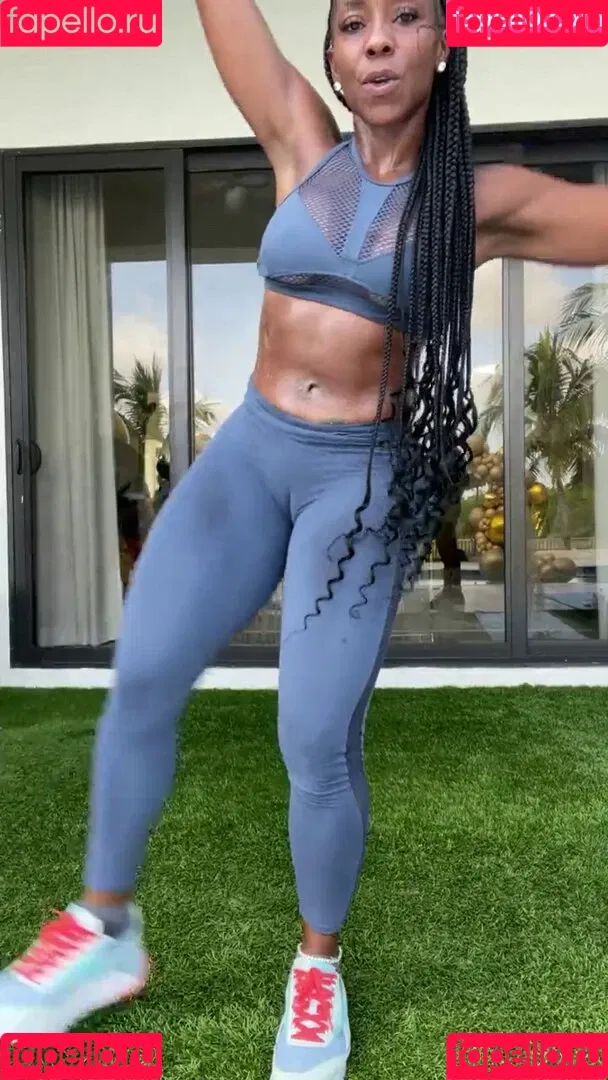 Coach Stormy Onlyfans Photo Gallery 