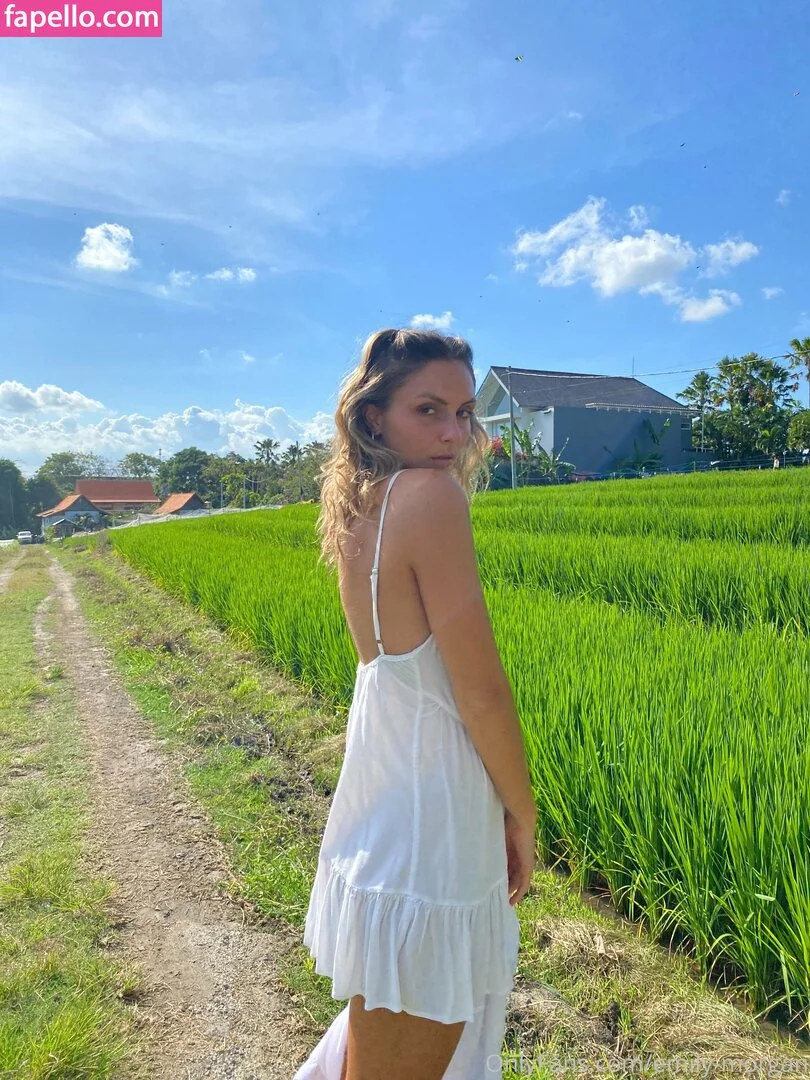 emily-morgan Onlyfans Photo Gallery 