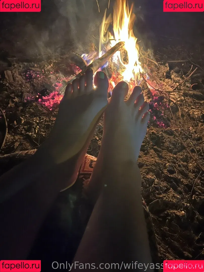 wifeyassandfeet Onlyfans Photo Gallery 