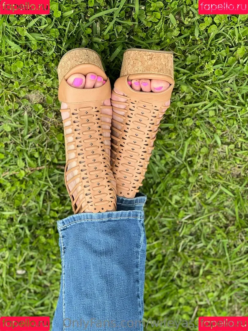 wifeyassandfeet Onlyfans Photo Gallery 