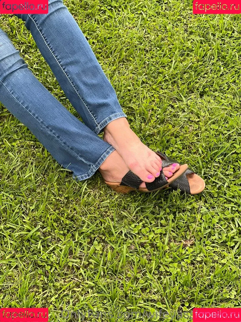 wifeyassandfeet Onlyfans Photo Gallery 