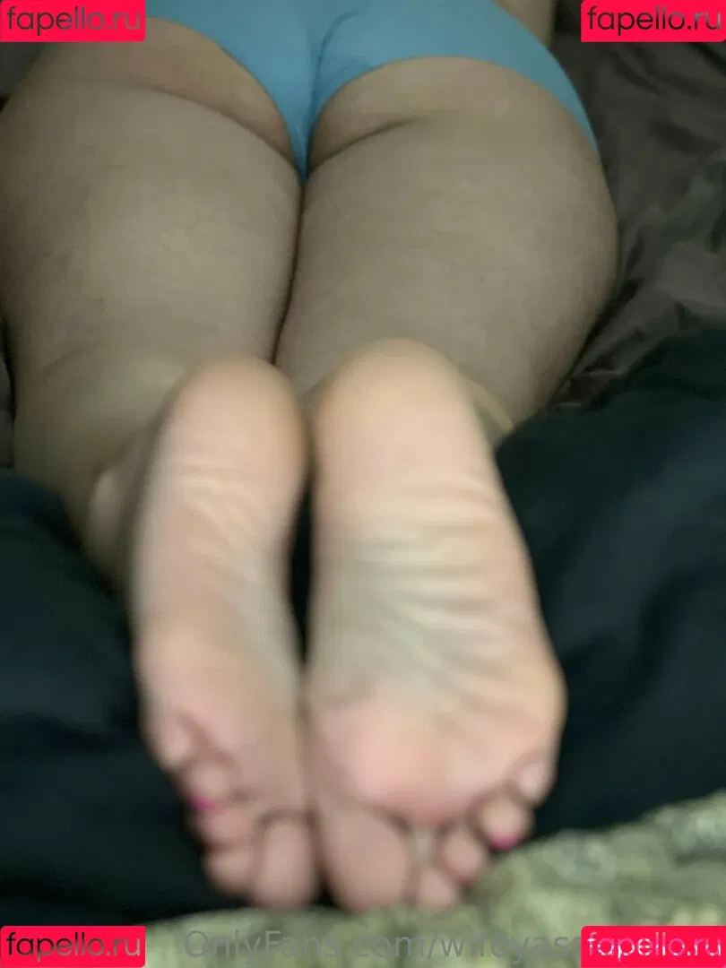 wifeyassandfeet Onlyfans Photo Gallery 