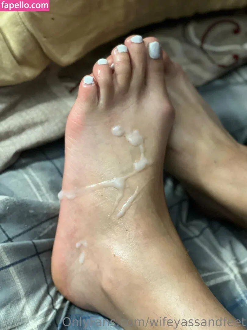 wifeyassandfeet Onlyfans Photo Gallery 