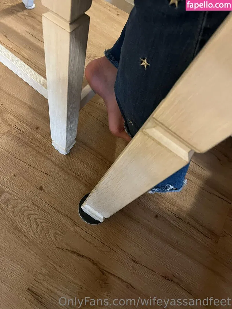 wifeyassandfeet Onlyfans Photo Gallery 